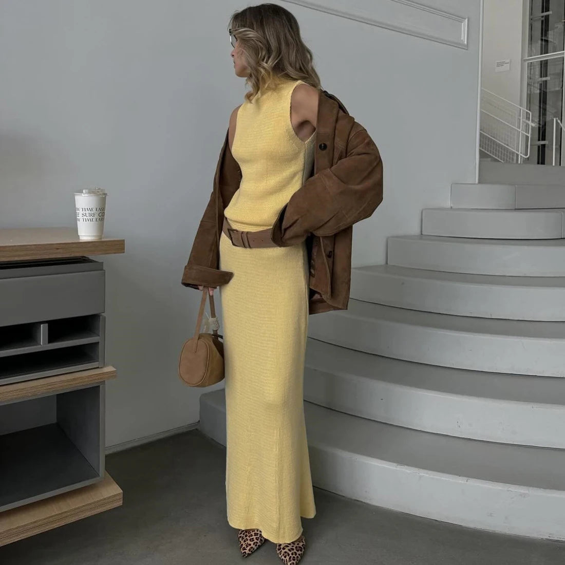 Conjunto Lunara - Elegância suave aquecida com estilo.