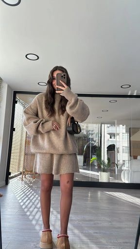 Conjunto Blusa e Saia Gabriela